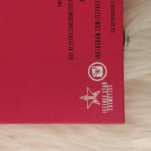 ❤FIRM! NWT JEFFREE STAR BLOOD SUGAR EYESHADOW PALETTE - Picture 9 of 13